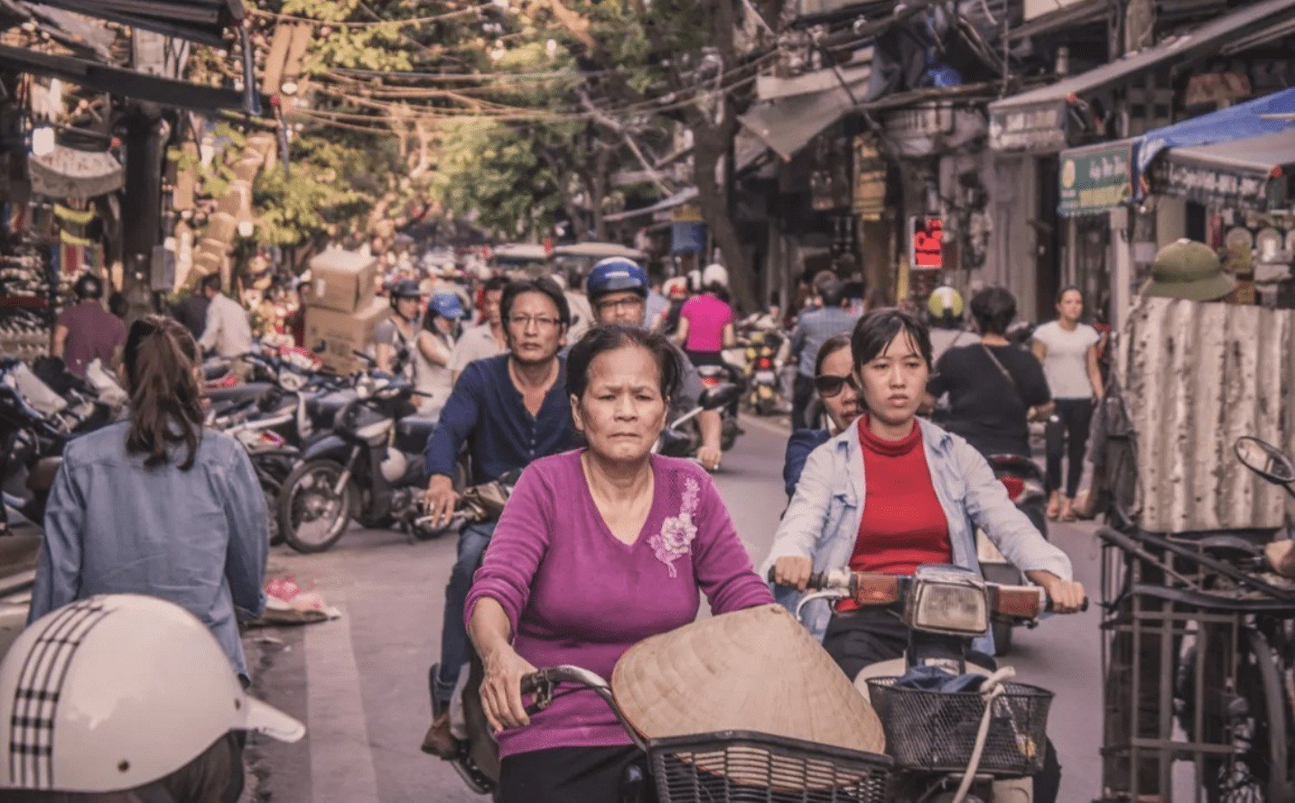 Hanoi City Bicycle Tour 1 Day